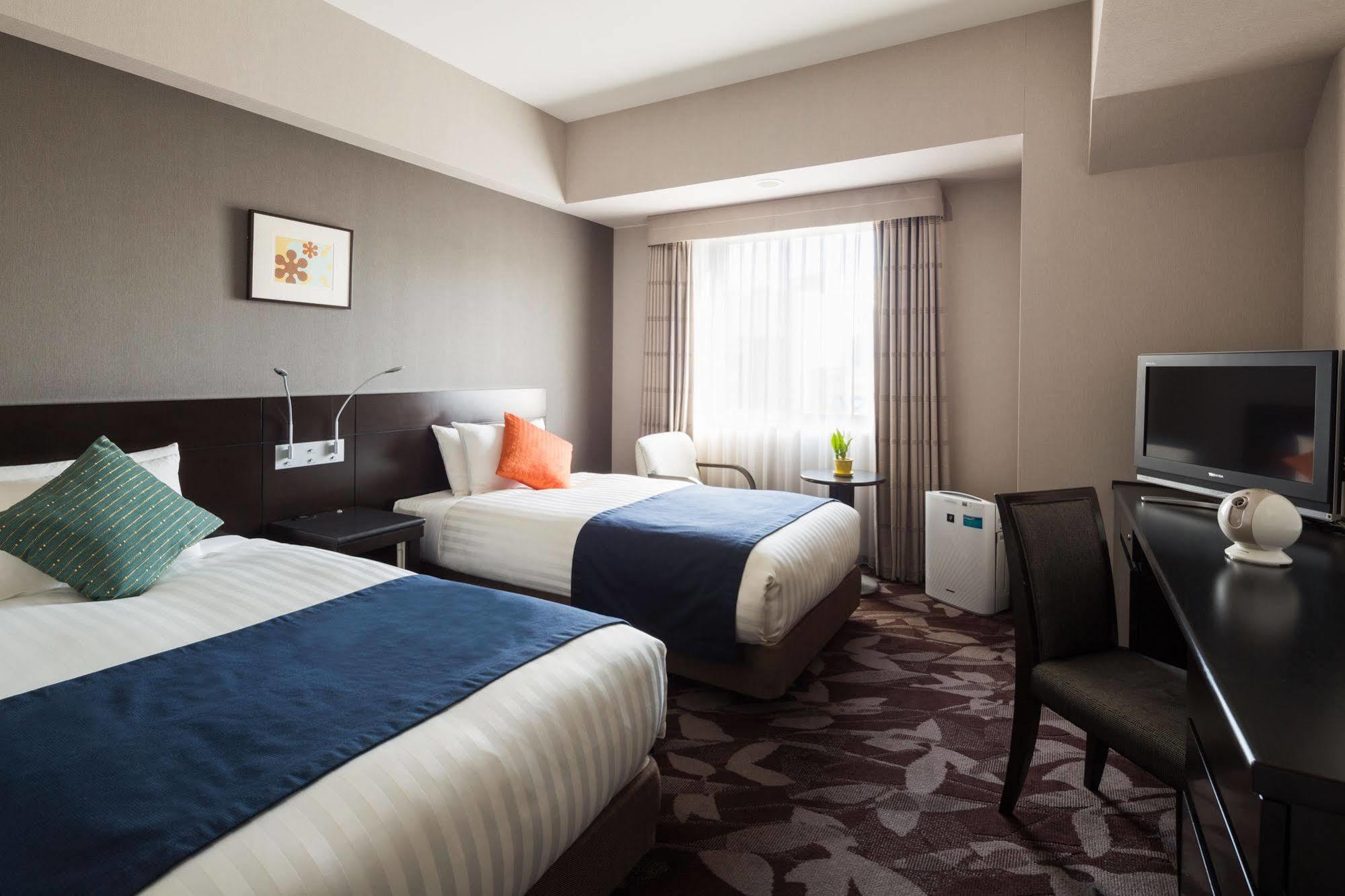 Jr-East Hotel Mets Тачикава Экстерьер фото
